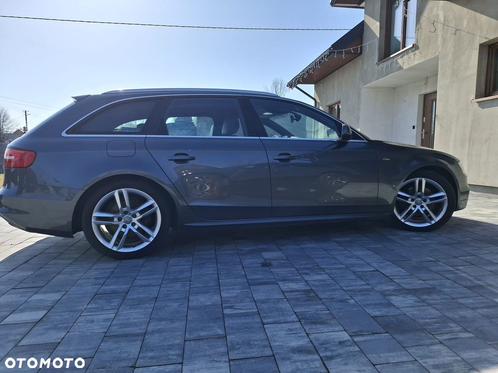 Audi A4 Avant - 4