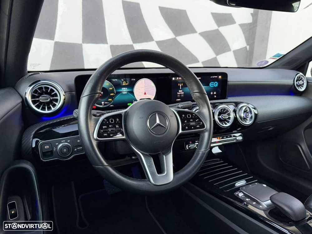 Mercedes-Benz A 250 e 8G-DCT - 4