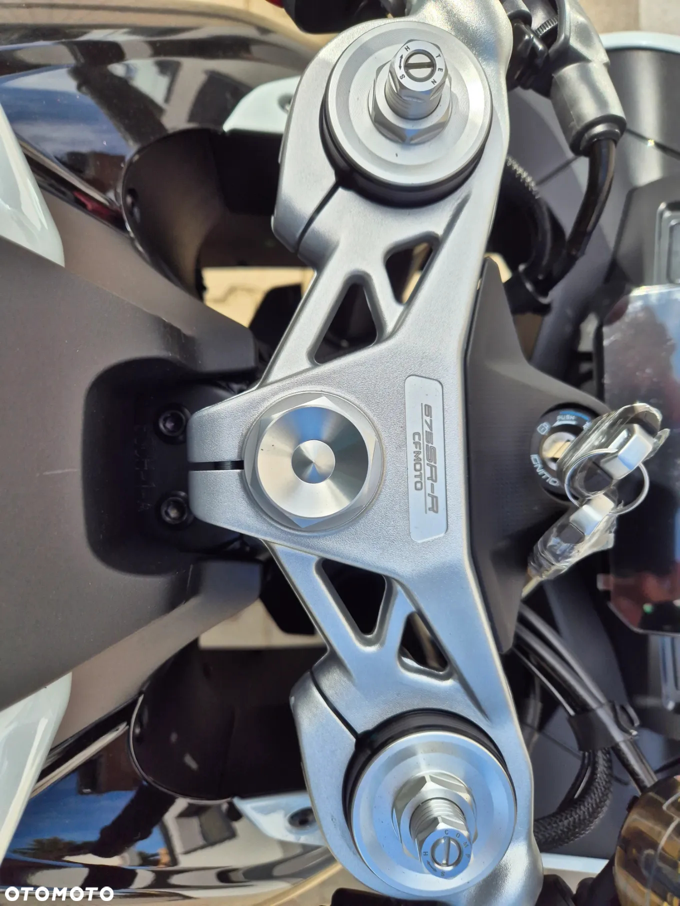 CFMoto SR - 27