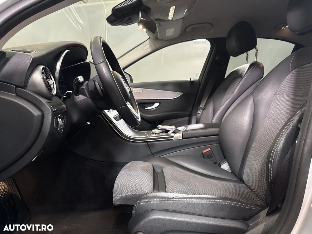 Mercedes-Benz C 300 d e Aut. - 23