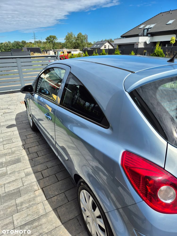 Opel Corsa 1.4 16V Edition - 5