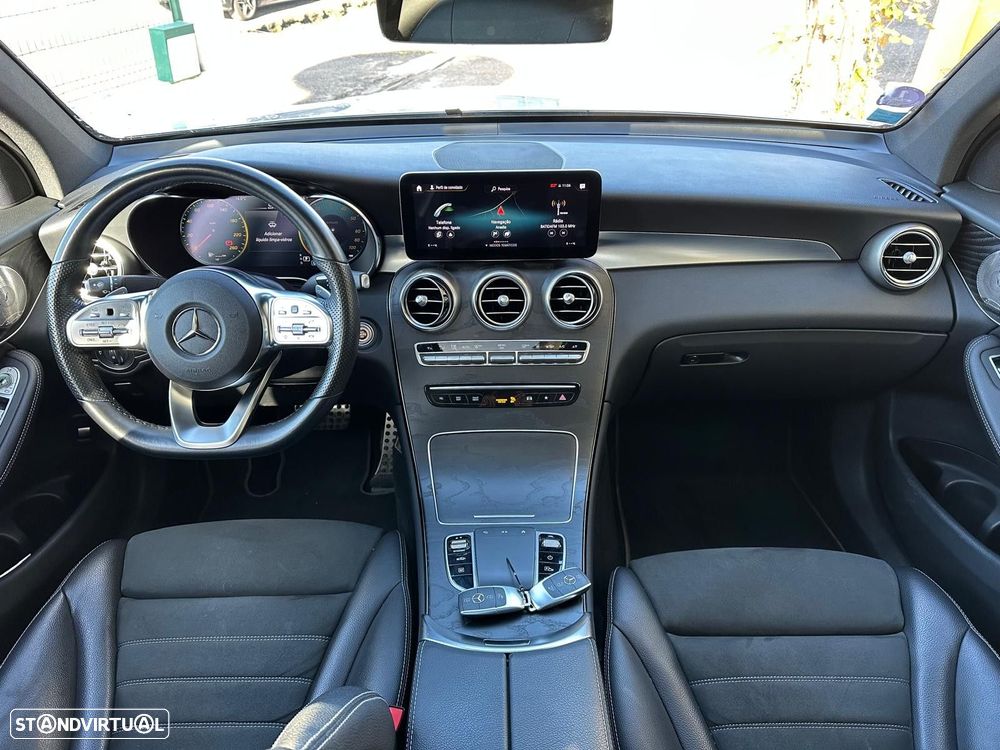 Mercedes-Benz GLC 300 - 21