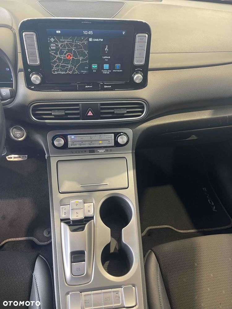 Hyundai Kona 39kWh Executive - 22