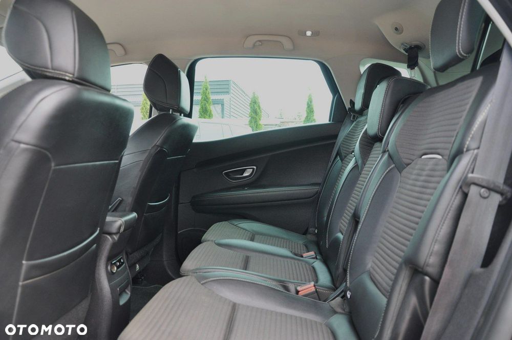 Renault Scenic BLUE dCi 120 LIMITED - 14