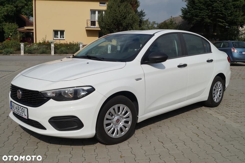 Fiat Tipo 1.4 16v Easy EU6d - 10