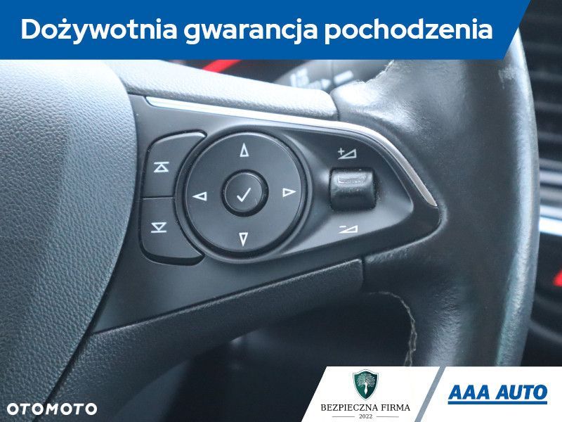 Opel Insignia - 21