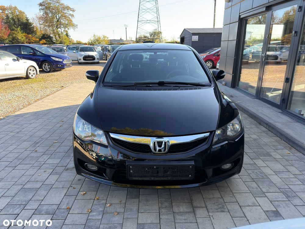 Honda Civic 2010 photo 2