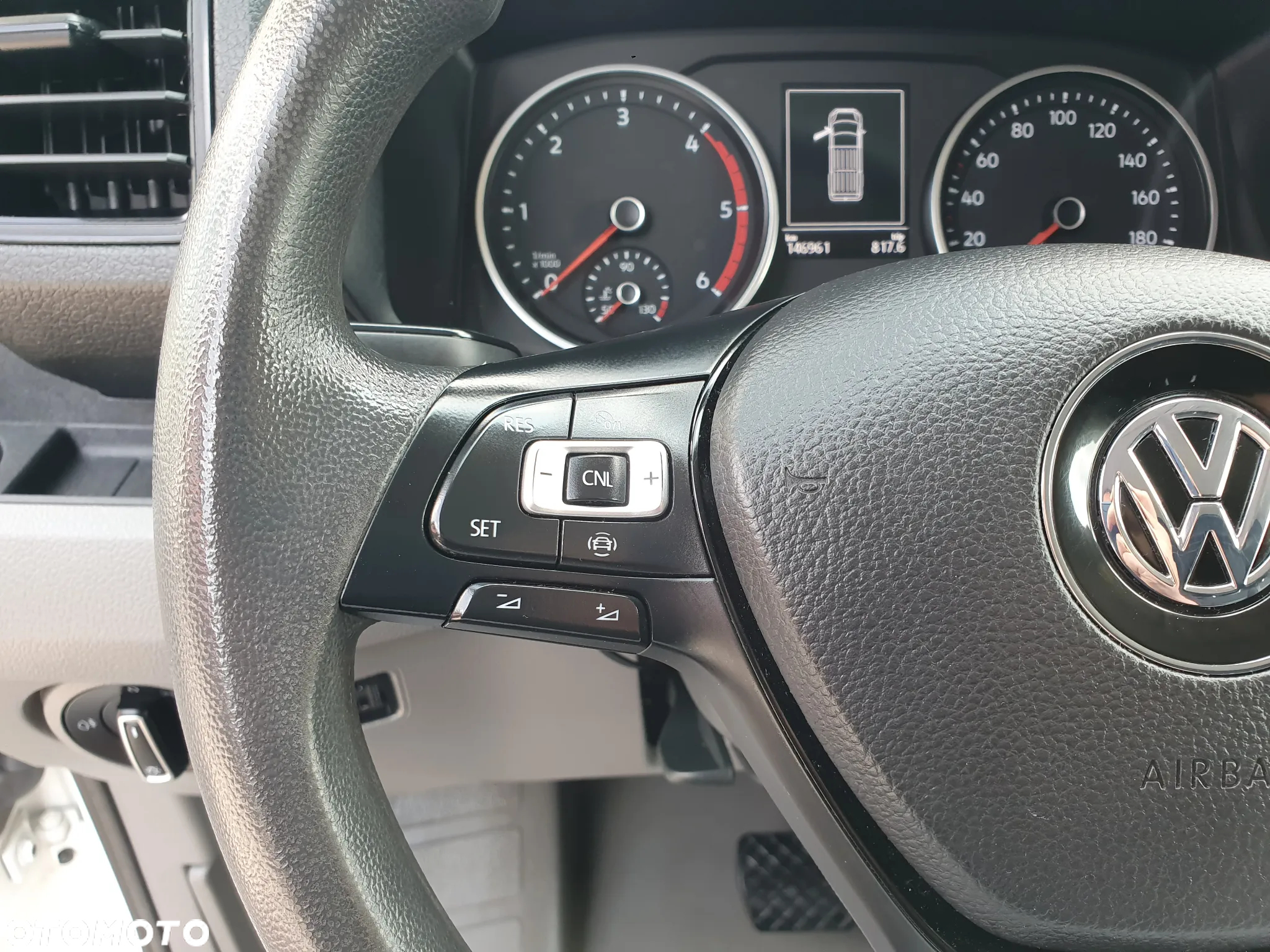 Volkswagen CRAFTER - 22