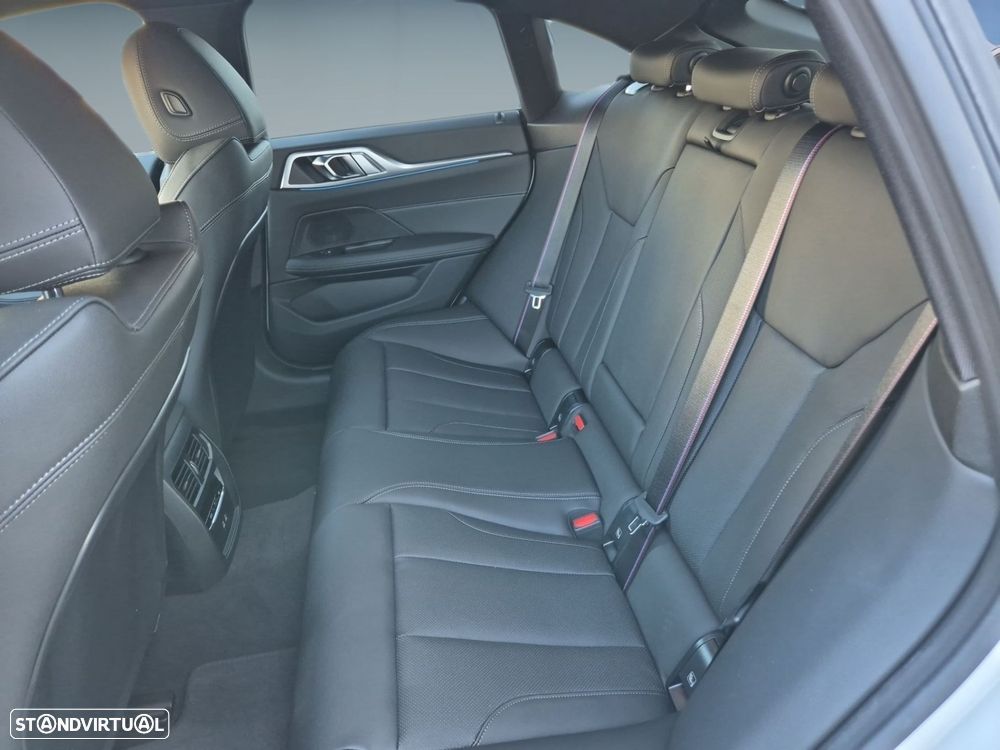 BMW i4 eDrive40 Pack Desportivo M Pro - 14