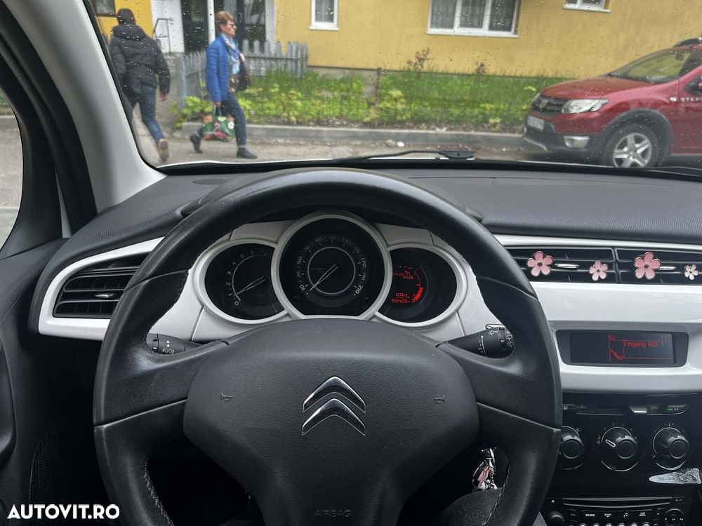 Citroën C3 VTi 95 Exclusive - 5