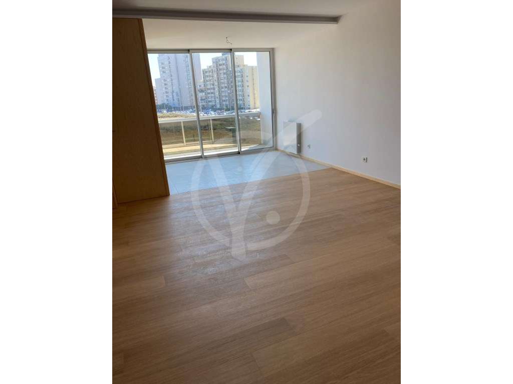 Arrenda Apartamento T3 - Zona Balnear Póvoa de Varzim - Grande imagem: 3/12