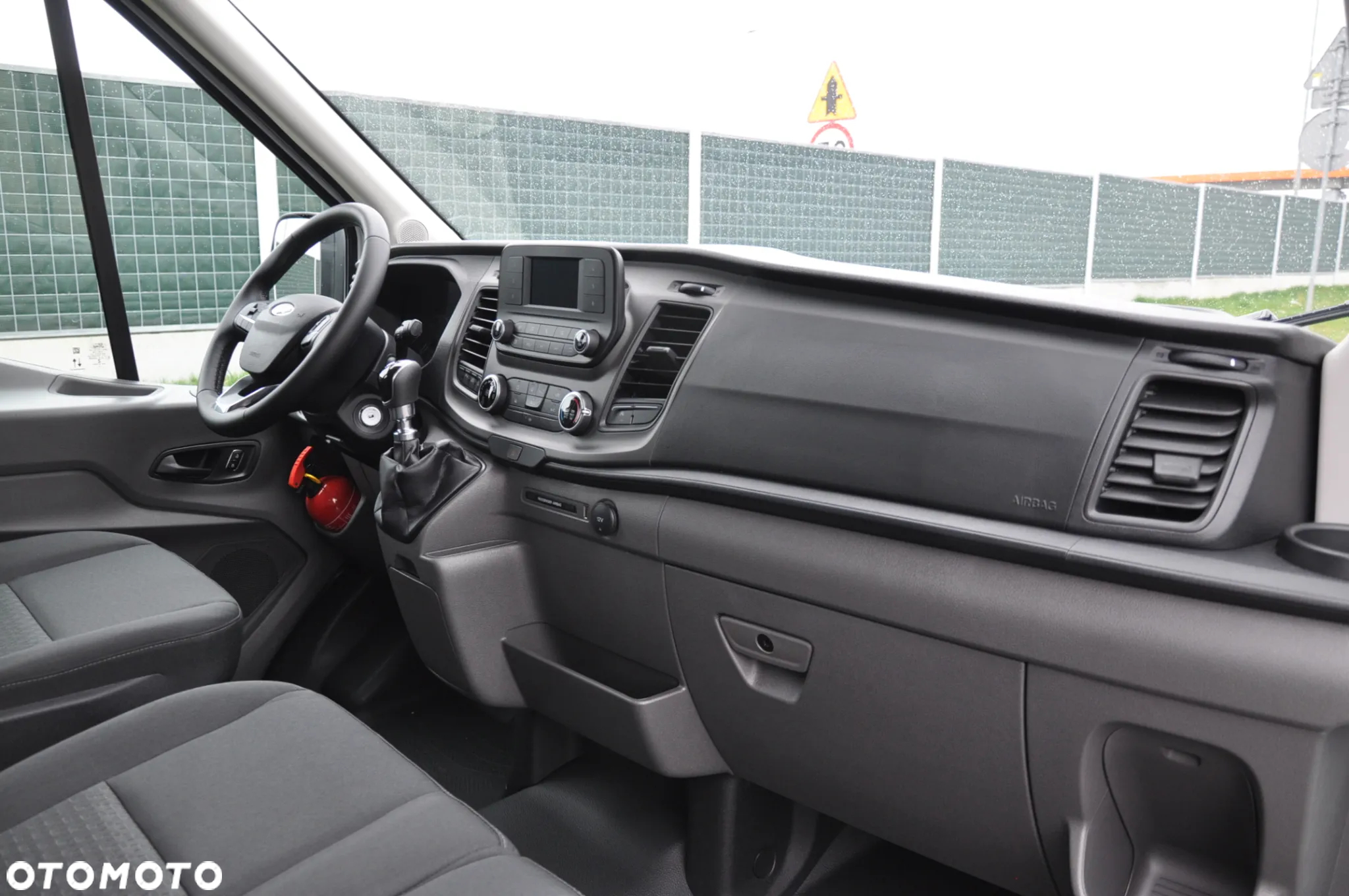 Ford TRANSIT L3H2 DCiV RWD TREND 7os BRYGADOWY FABRYCZNIE NOWY DOSTĘPNY OD RĘKI NA GWARANCJI - 15