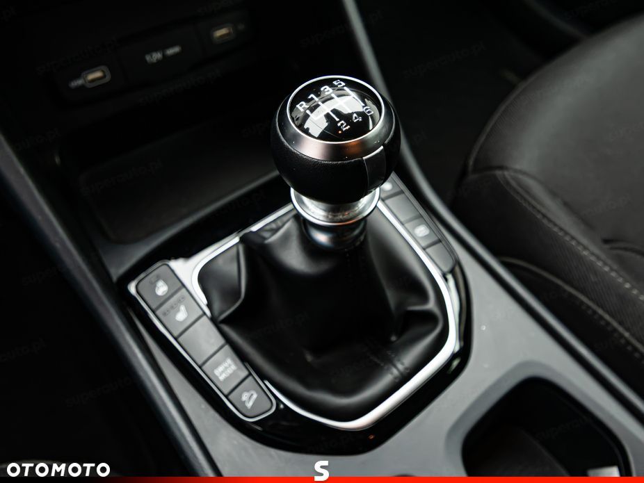 Hyundai Tucson 1.6 T-GDi Smart 2WD - 18