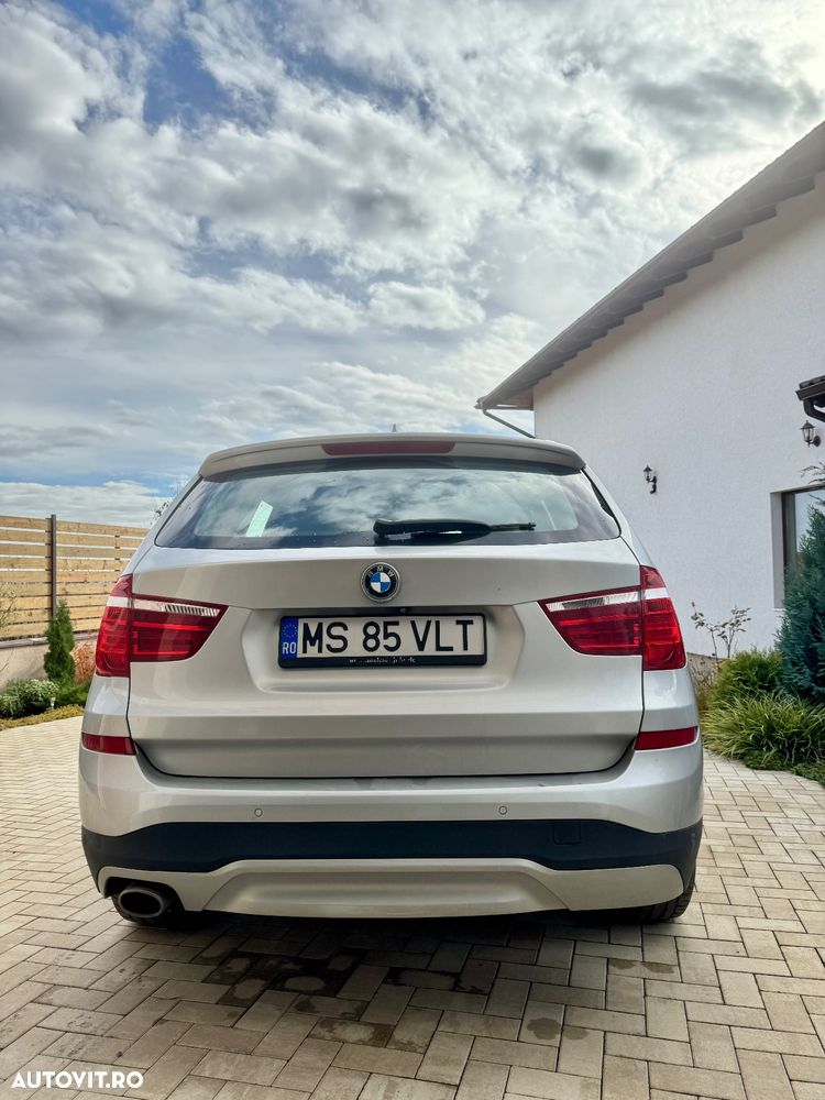 BMW X3 xDrive20d - 12