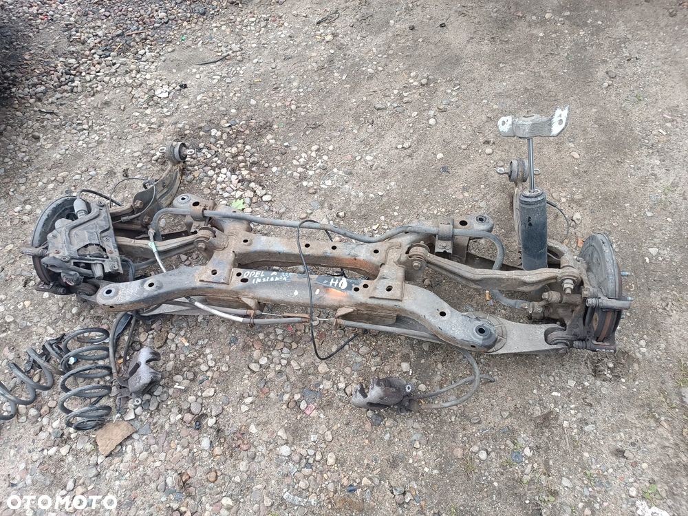 OPEL INSIGNIA A WÓZEK TYŁ TYLNA BELKA KOMPLETNA  SEDAN /HB - 1