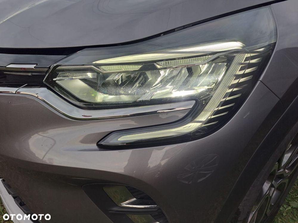 Renault Captur - 16