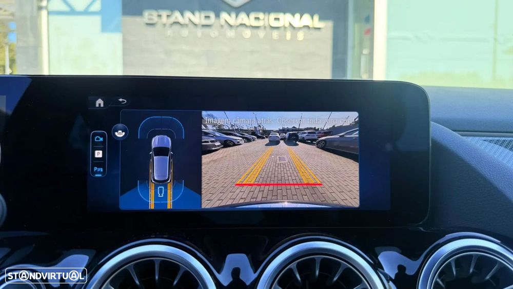 Mercedes-Benz GLA 200 d AMG Line - 20