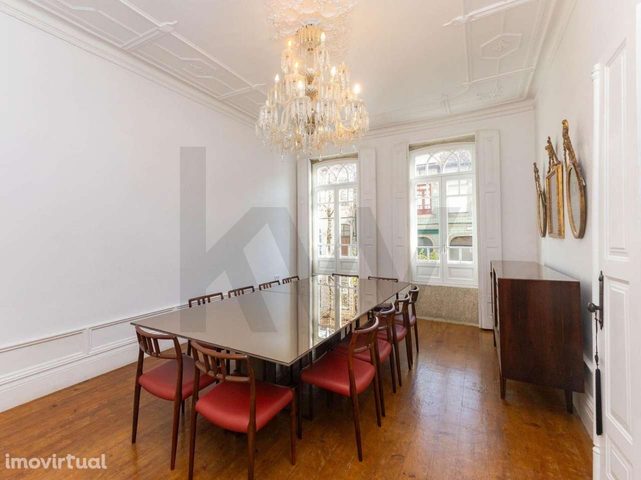 Moradia T4 renovada com terraço no Bonfim, Porto - Grande imagem: 4/35