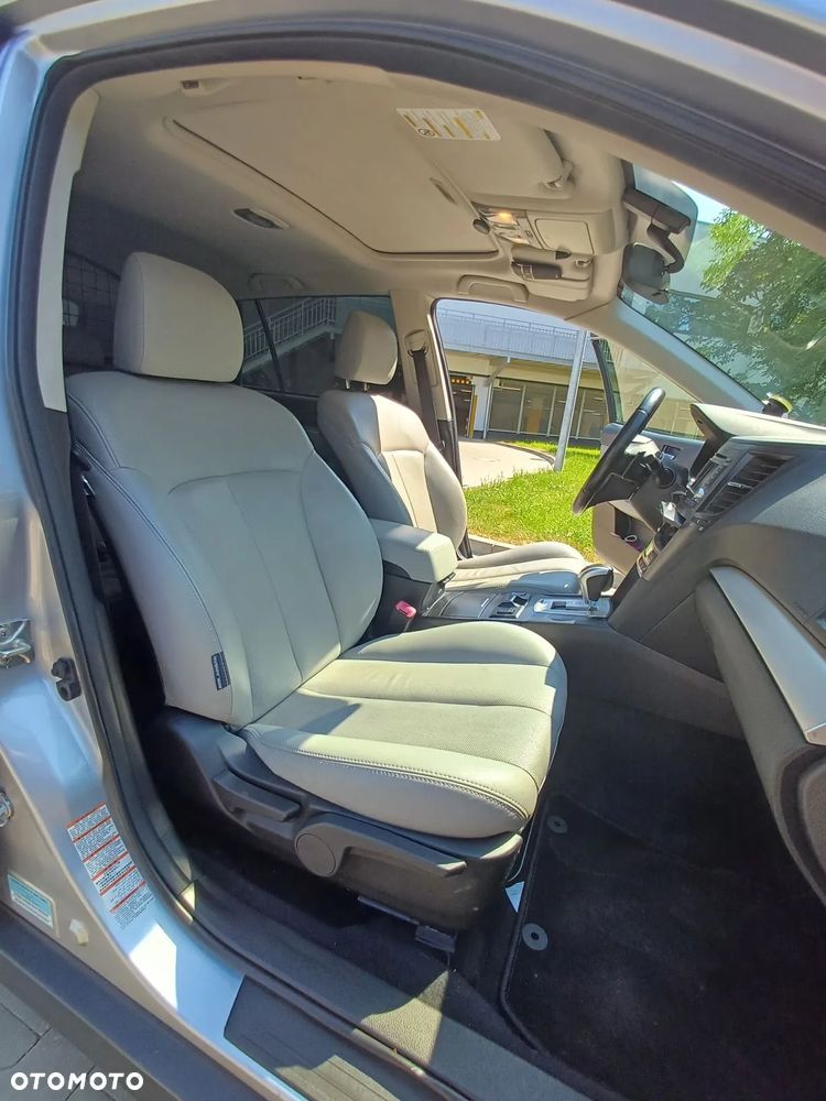 Subaru Outback Legacy 2.0 D Active AT - 11