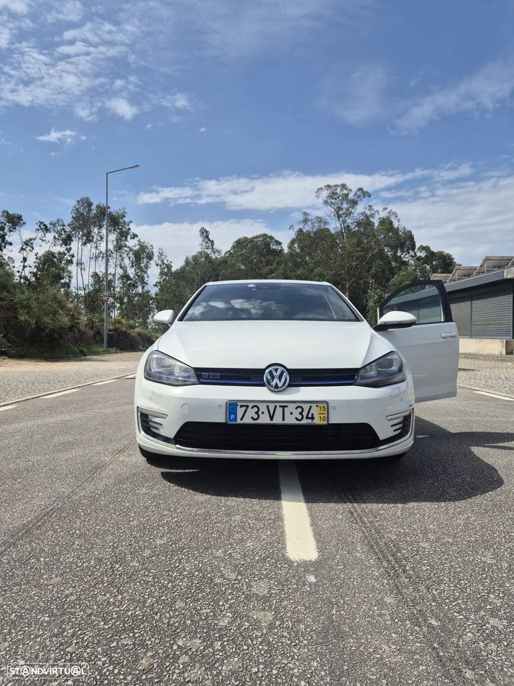 VW Golf 1.4 GTE Plug-In-Hybrid DSG - 1