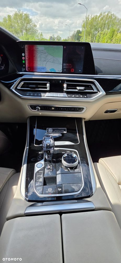 BMW X5 M50i - 20