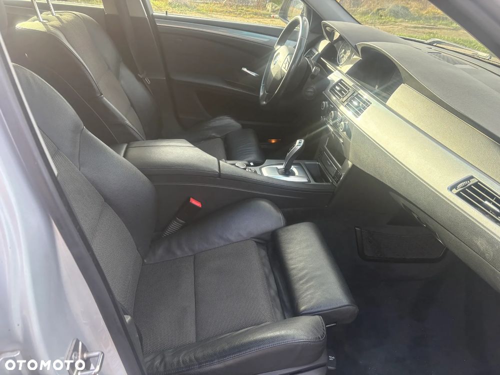 BMW Seria 5 520d Edition Exclusive - 6