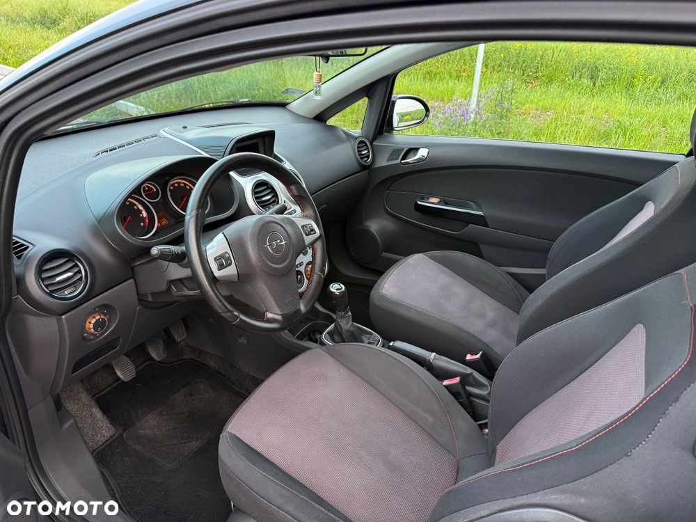 Opel Corsa - 13