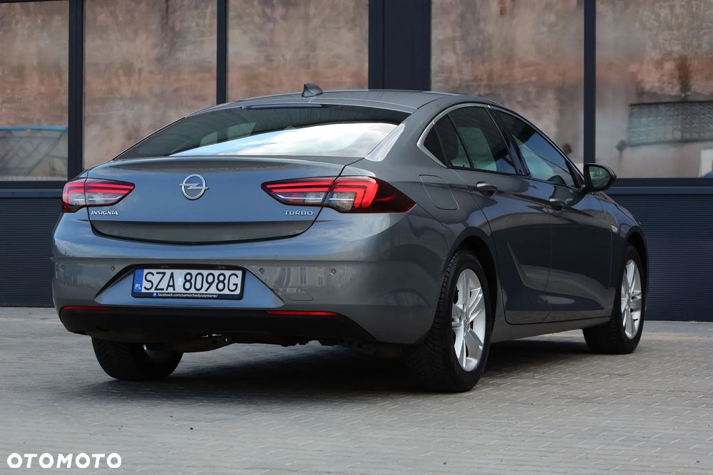 Opel Insignia 1.5 T Elite S&S - 39