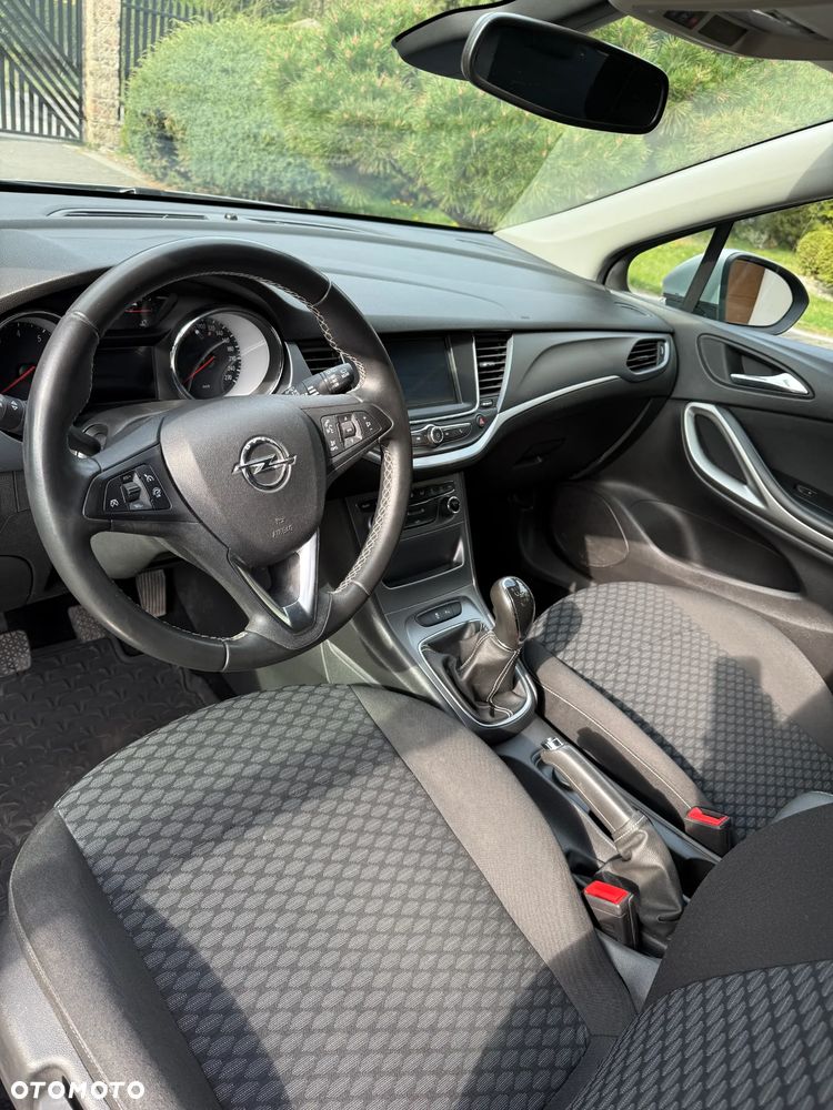 Opel Astra 1.4 T Enjoy - 7