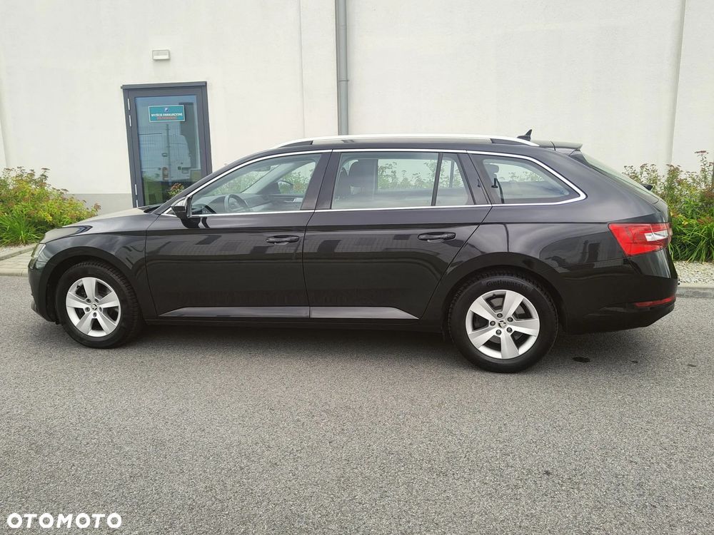 Skoda Superb 1.5 TSI ACT Ambition DSG - 7