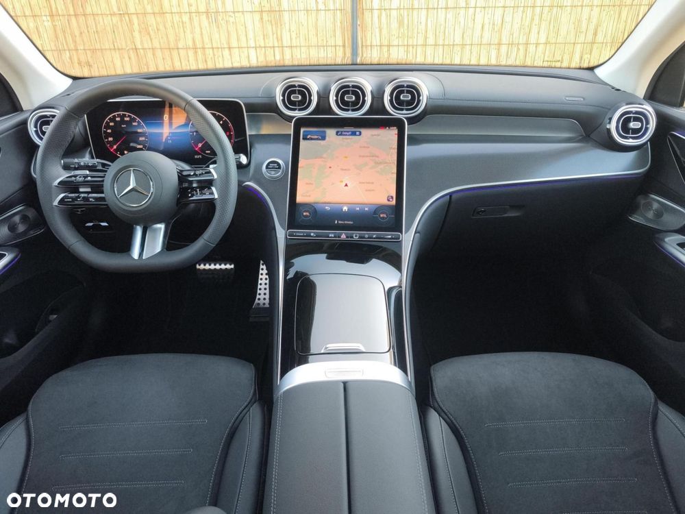 Mercedes-Benz GLC - 15