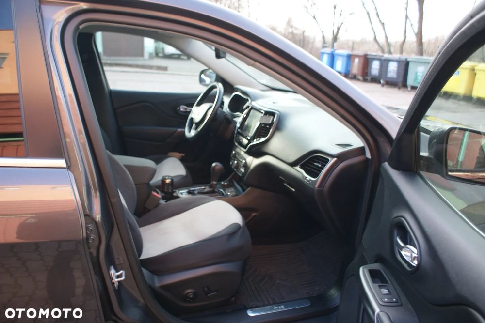 Jeep Cherokee 3.2 V6 Pentastar Active Drive I Automatik Limited - 9