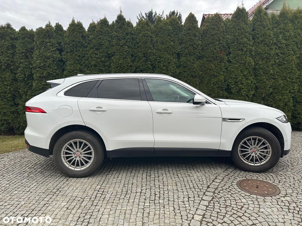 Jaguar F-Pace - 2