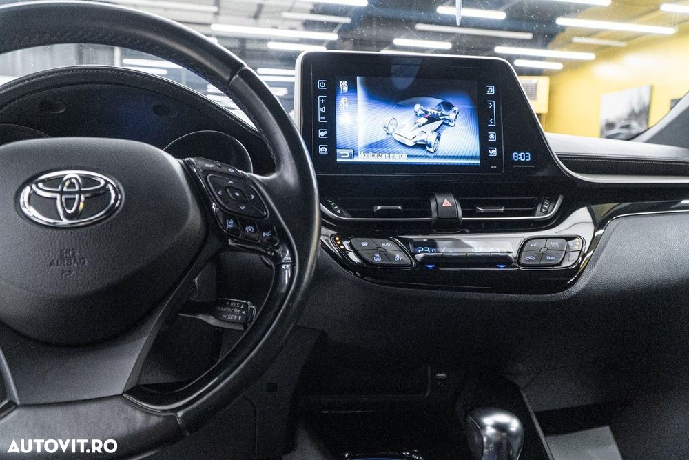 Toyota C-HR 1.8 HSD 122 CP 4x2 CVT Style - 24