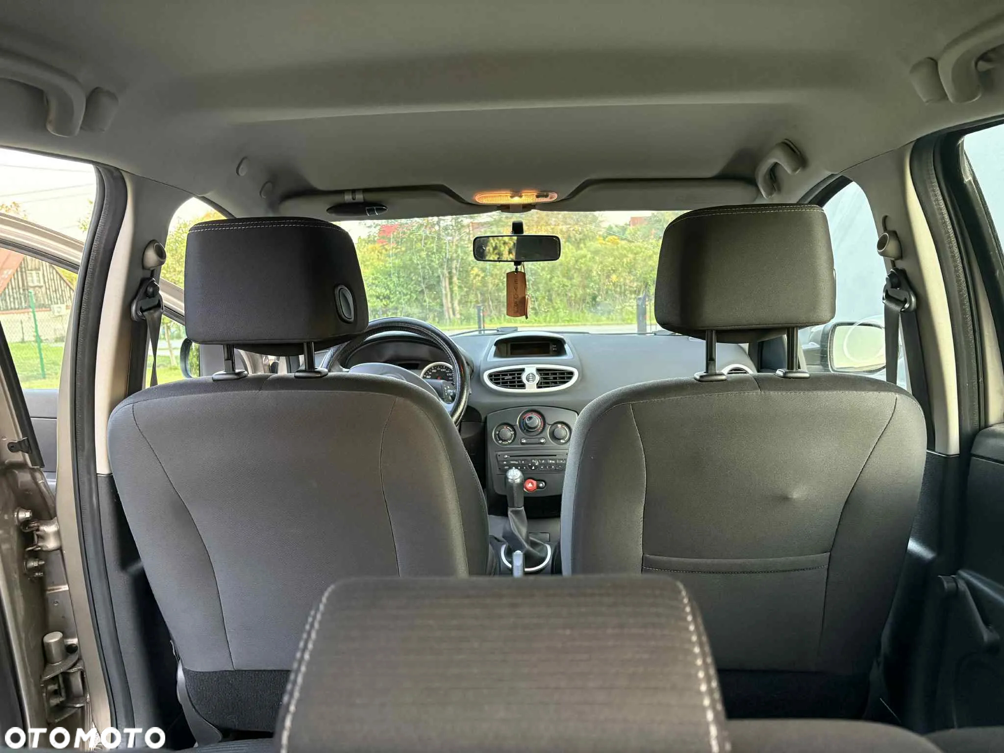 Renault Clio - 6