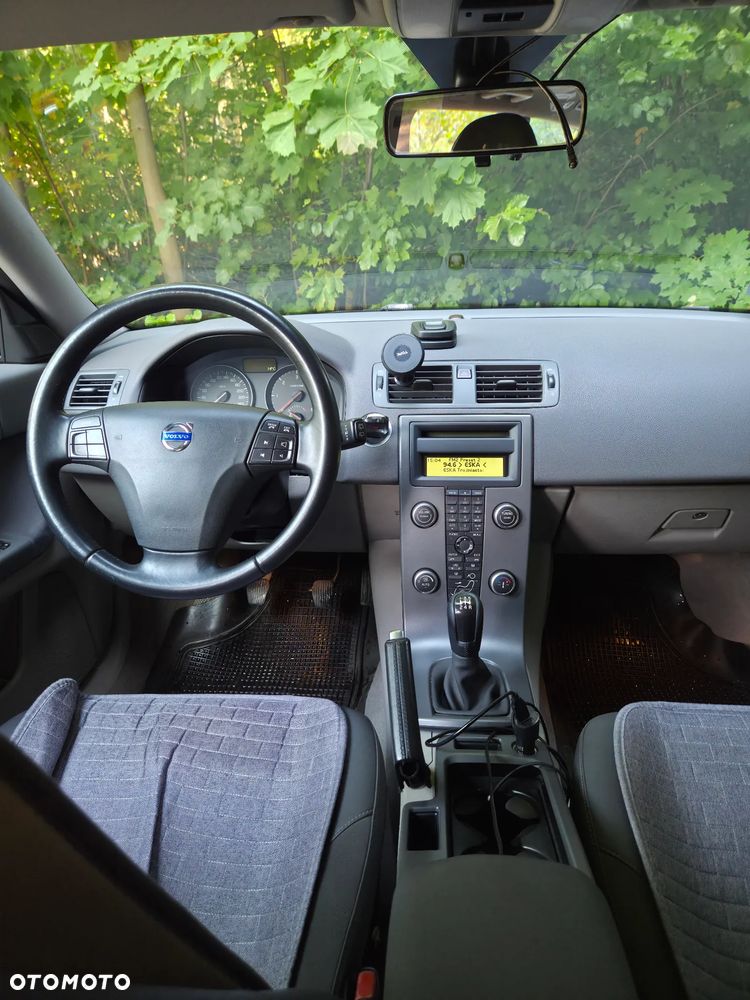 Volvo V50 1.6D - 13