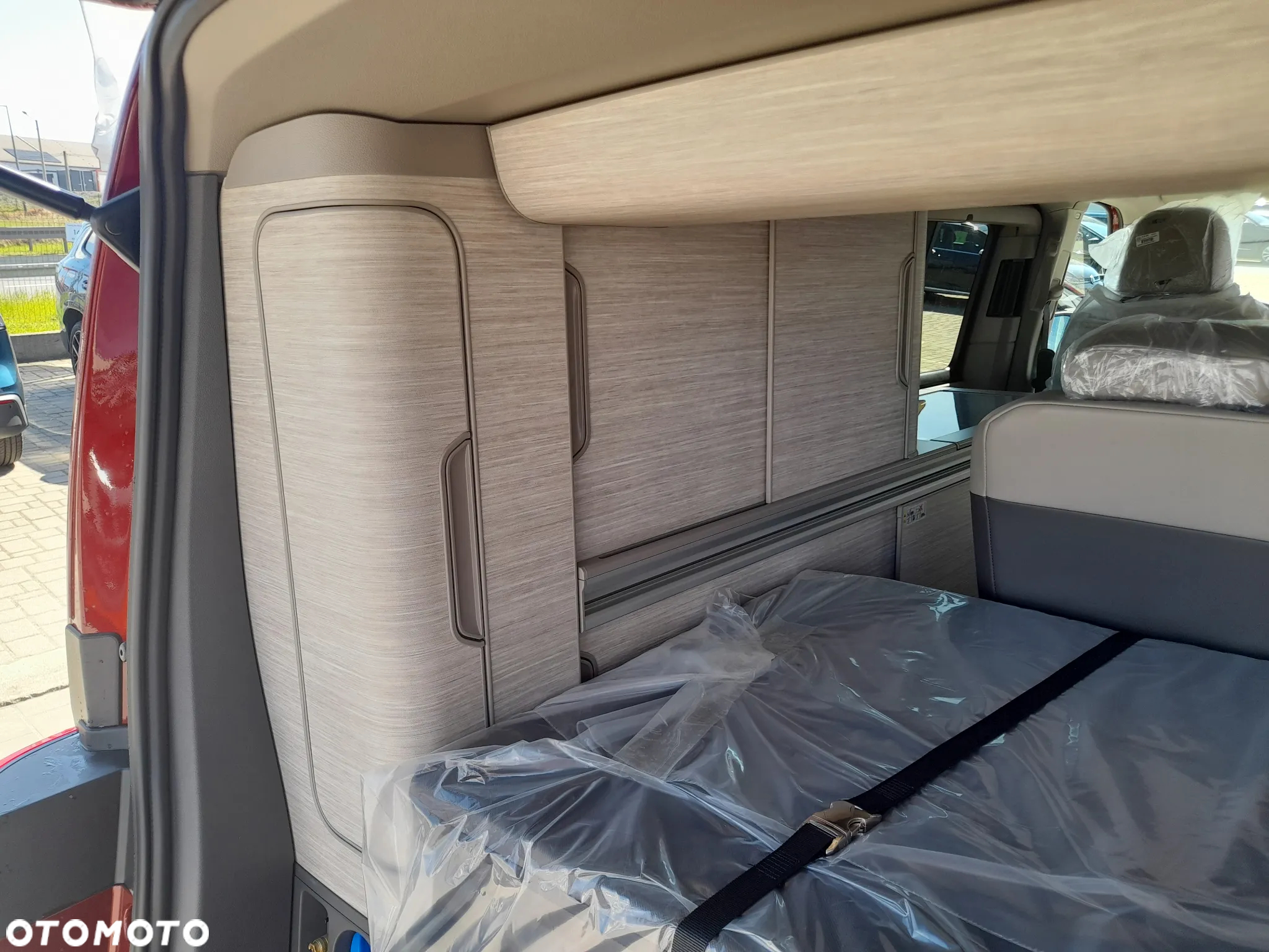 Volkswagen California - 15