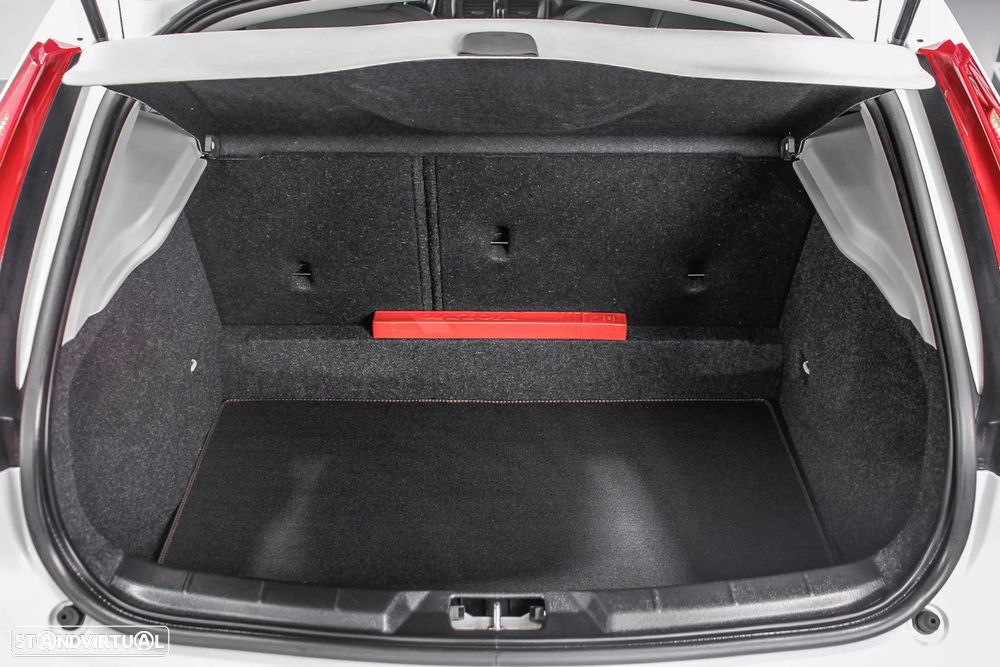 Volvo V40 Cross Country D2 Ocean Race - 30