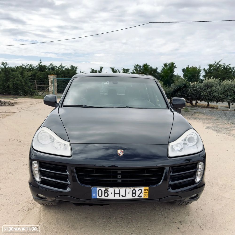 Porsche Cayenne Tiptronic - 1