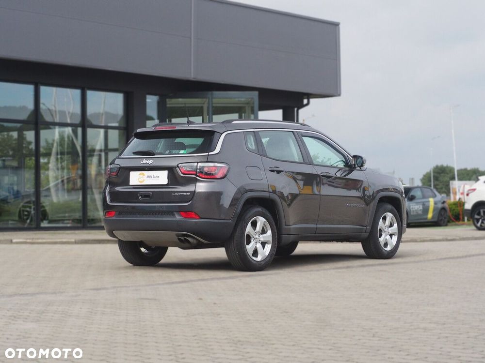 Jeep Compass - 3