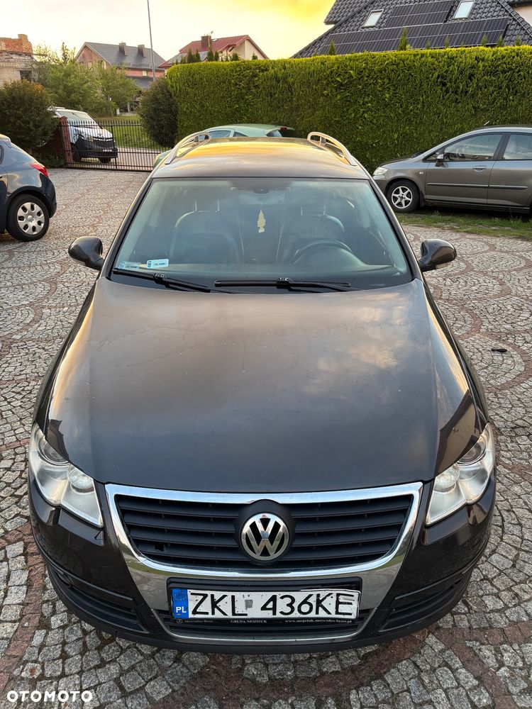 Volkswagen Passat 2.0 TDI Comfortline - 4
