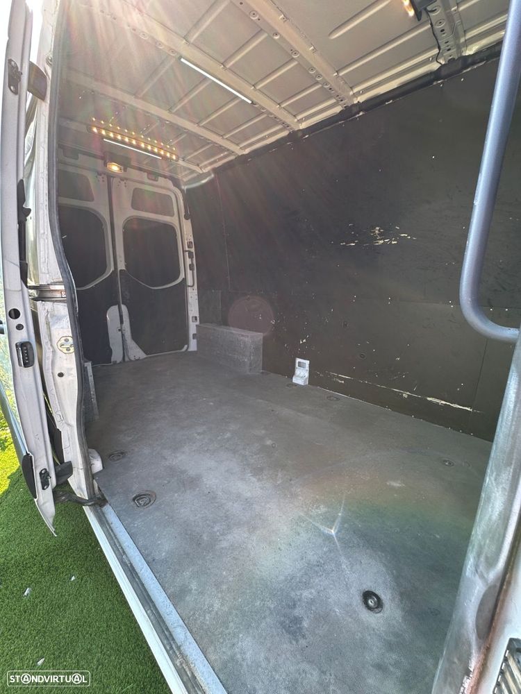 Mercedes-Benz Sprinter MERCEDES-BENZ eSPRINTER 2023 | 100% ELÉTRICA - 17