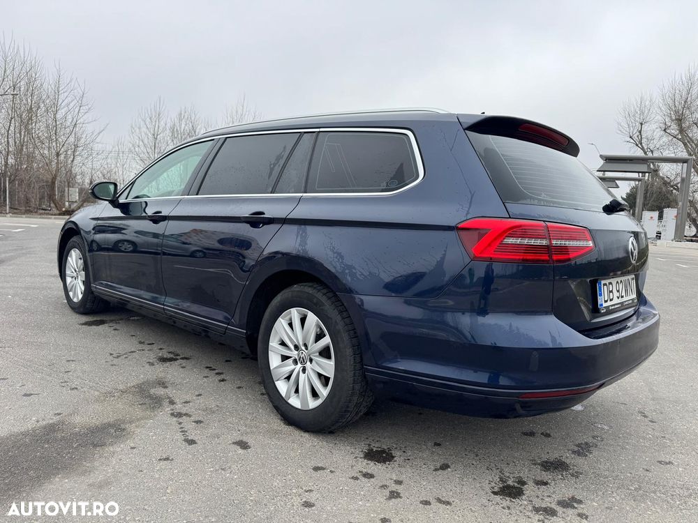 Volkswagen Passat 1.6 TDI Comfortline - 5