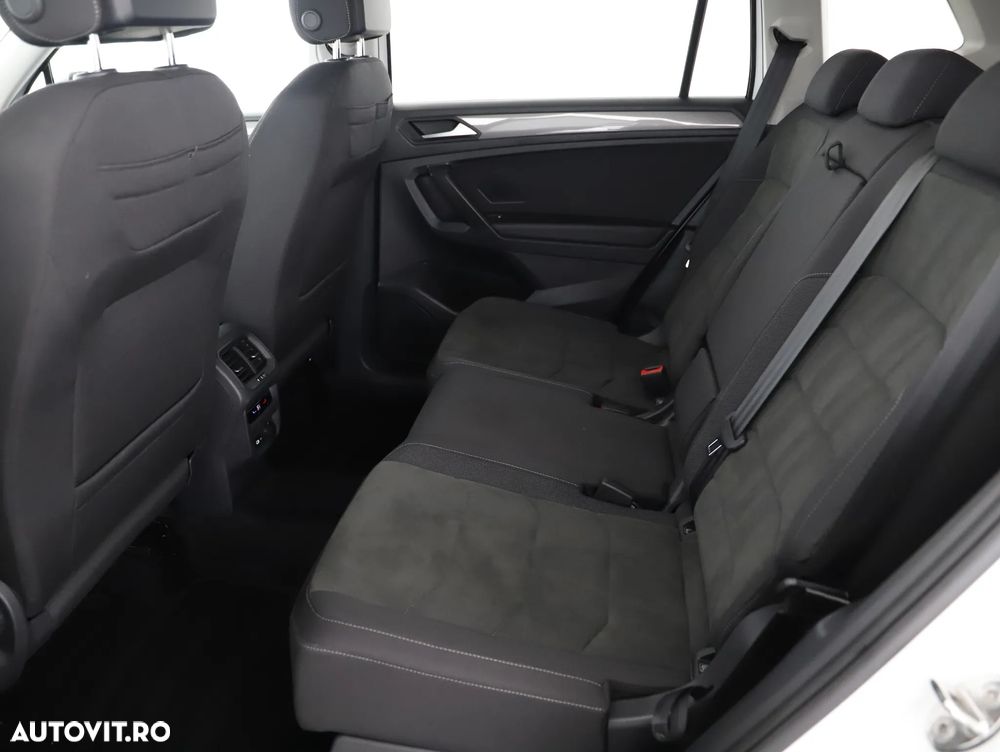 Volkswagen Tiguan 2.0 TDI SCR 4MOTION DSG Life - 23