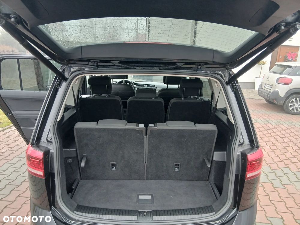 Volkswagen Touran 1.4 TSI (BlueMotion Technology) DSG Comfortline - 14