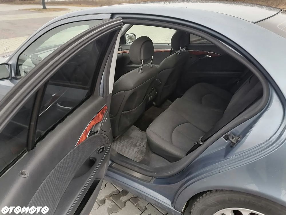 Mercedes-Benz Klasa E 220 CDI Automatik Elegance - 16