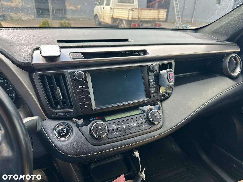 Toyota RAV4 2.0 D-4D Prestige 4x2 - 13