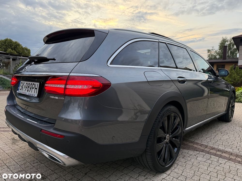 Mercedes-Benz Klasa E 220 d 4Matic T All-Terrain 9G-TRONIC Exclusive - 12