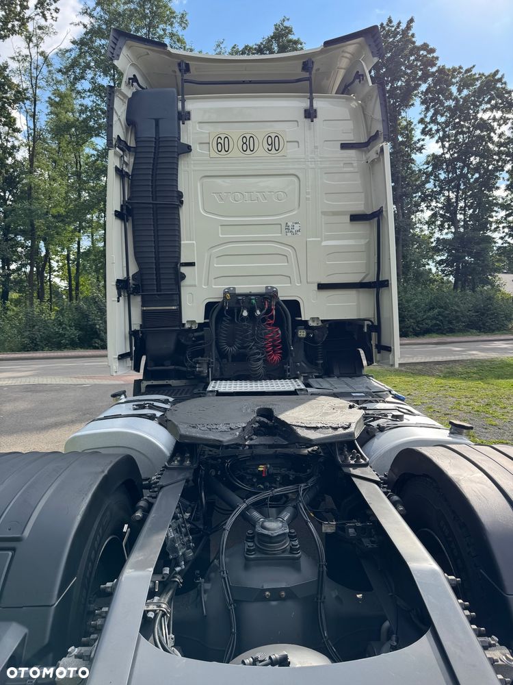 Volvo FH 500 Globetrotter Euro 6 Klima Postojowa LODÓWKA - 12