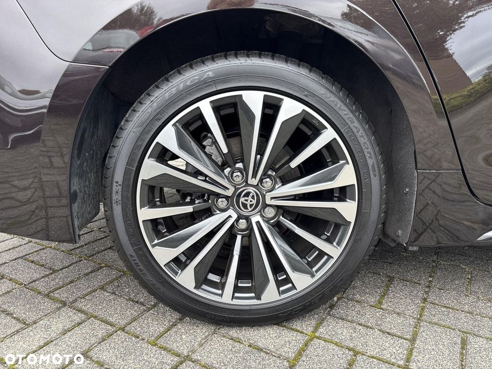 Toyota Corolla 2.0 Hybrid Style - 21